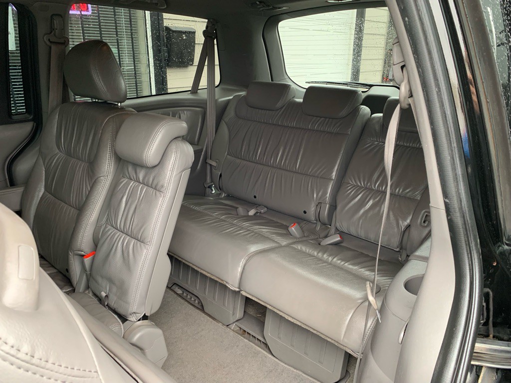 2010 Honda Odyssey Image 18