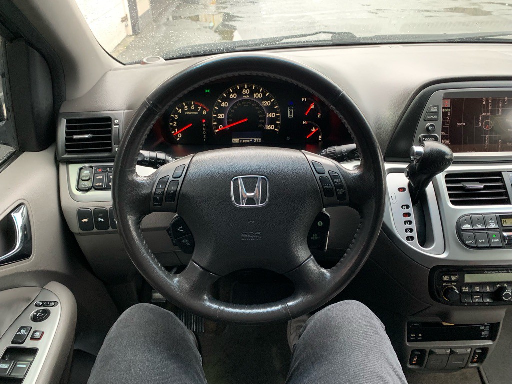 2010 Honda Odyssey Image 23
