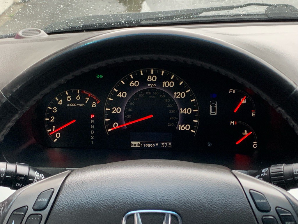 2010 Honda Odyssey Image 24