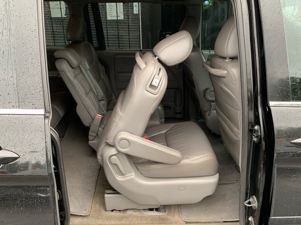 2010 Honda Odyssey Image 37