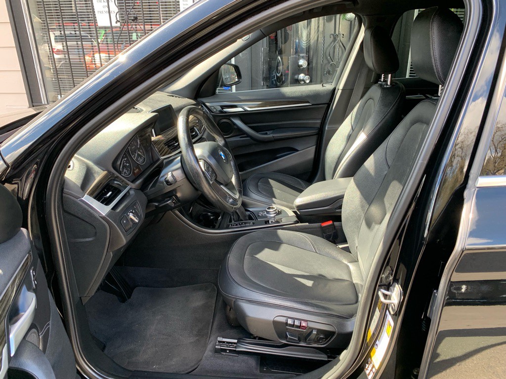 2017 BMW X1 Image 11