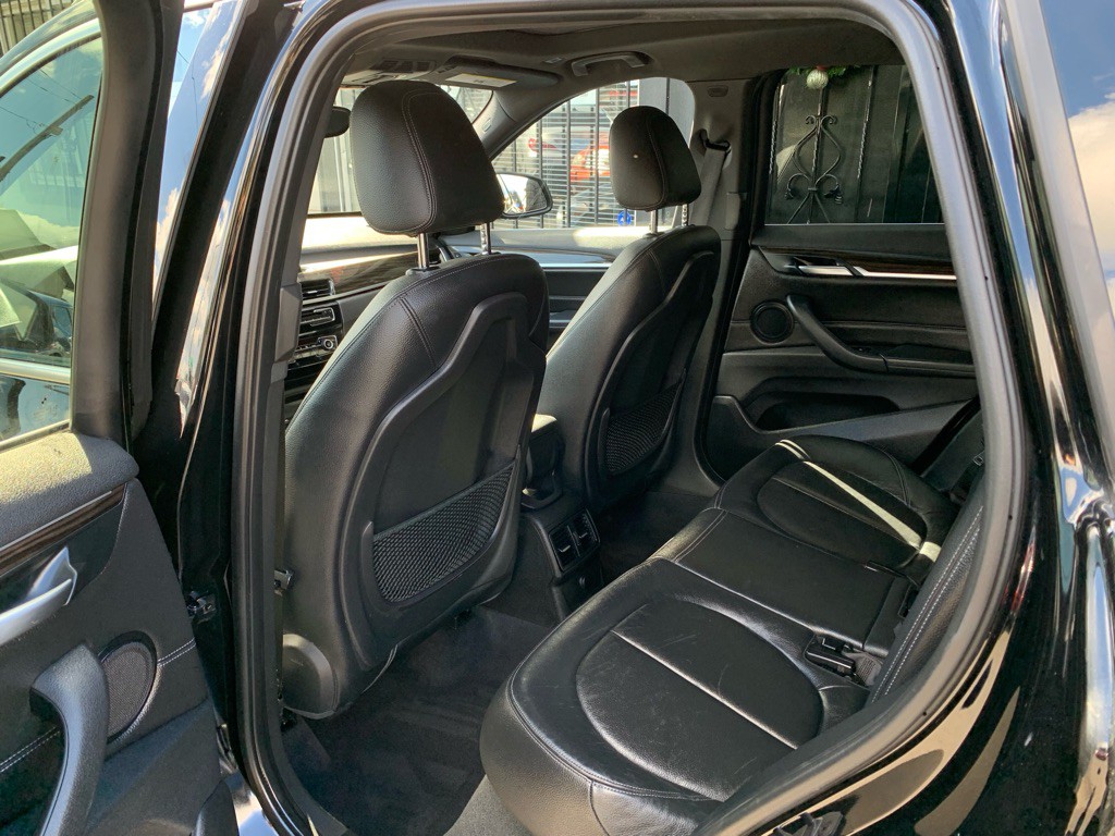 2017 BMW X1 Image 13