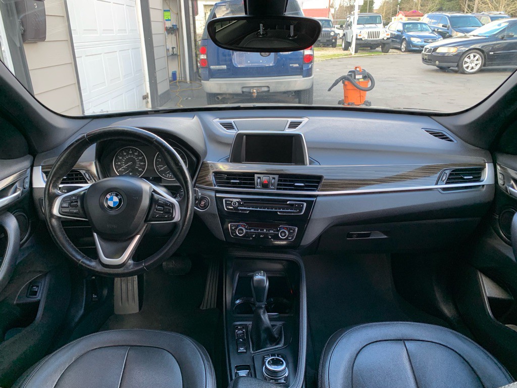 2017 BMW X1 Image 15