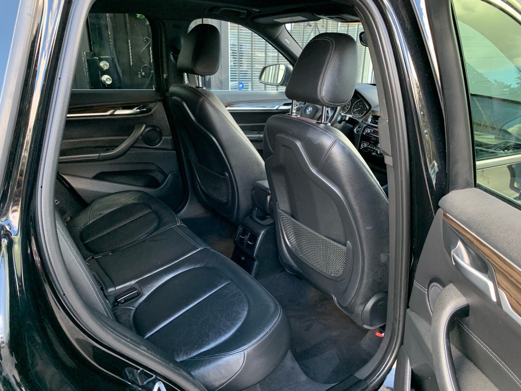 2017 BMW X1 Image 26