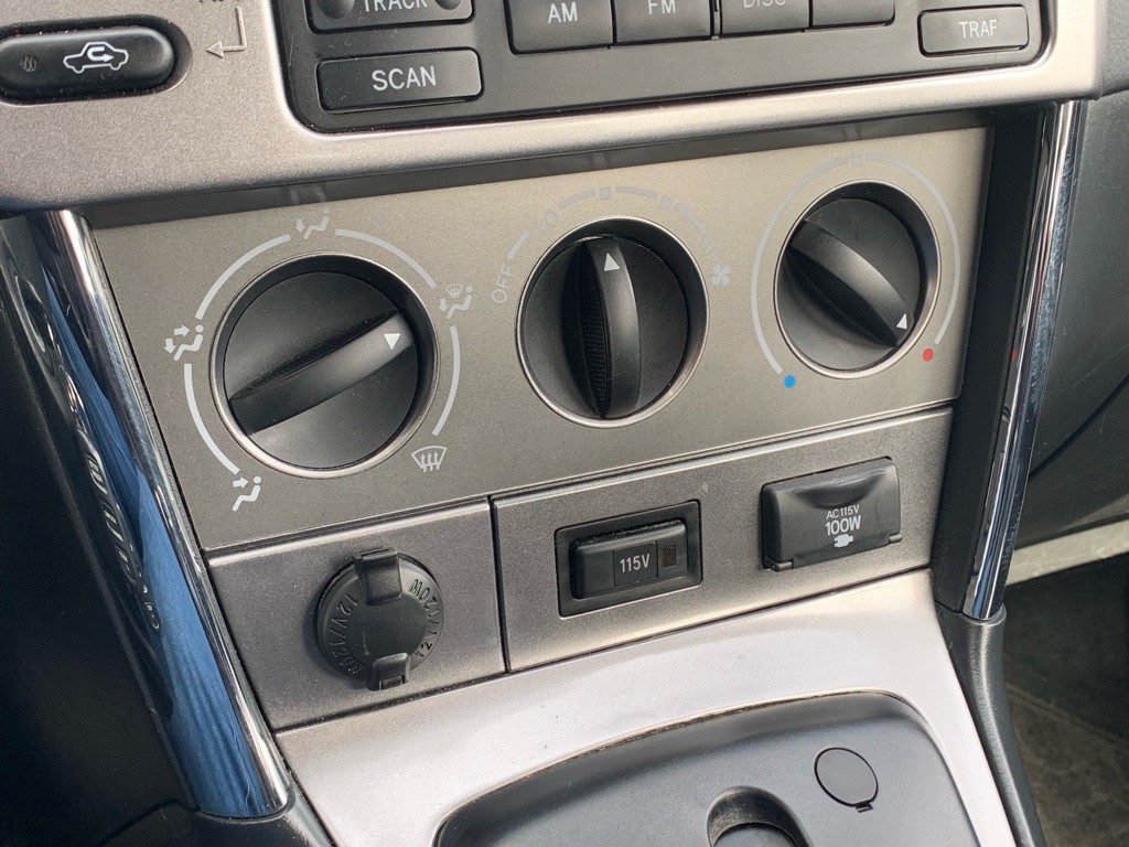 2005 Toyota Corolla Image 22