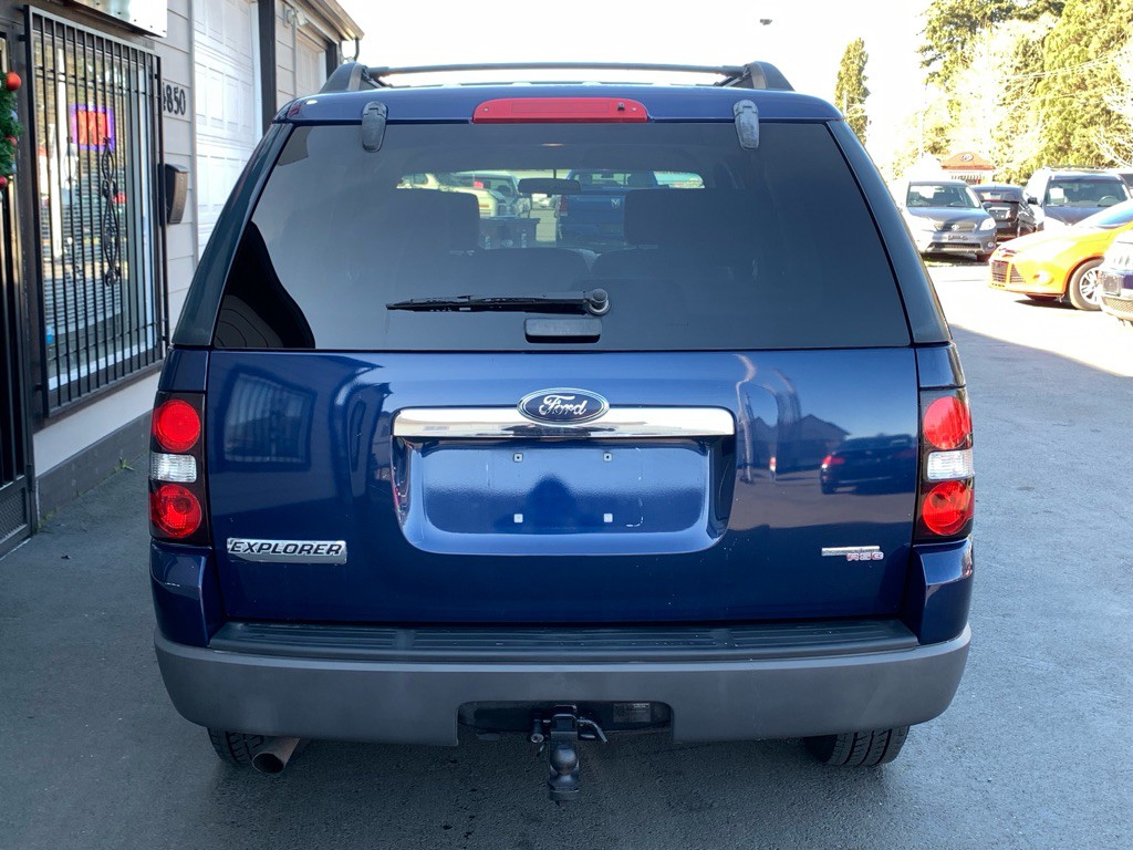 2006 Ford Explorer Image 4