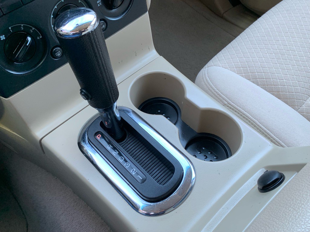 2006 Ford Explorer Image 22