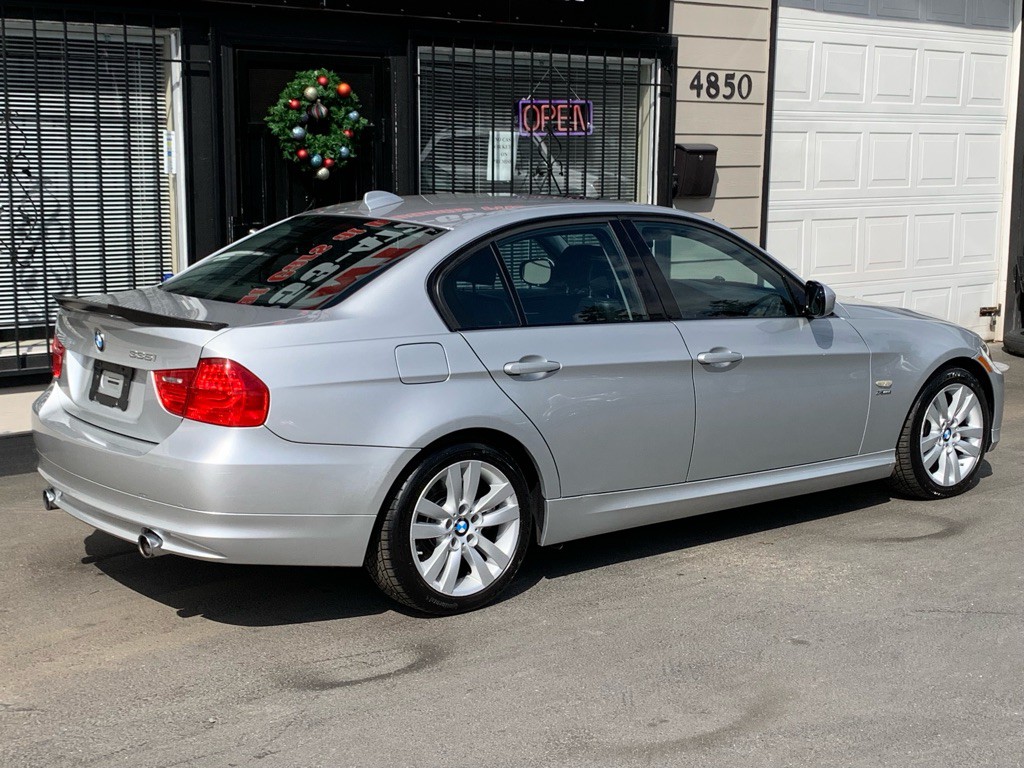 2009 BMW 3 Series Image 6
