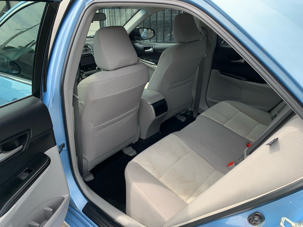 2013 Toyota Camry Image 16