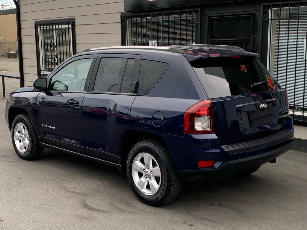 2014 Jeep Compass Image 4