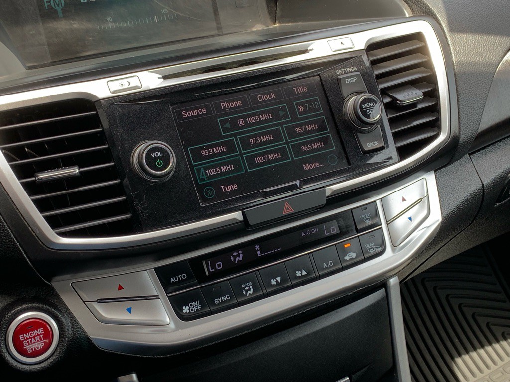 2015 Honda Accord Image 22