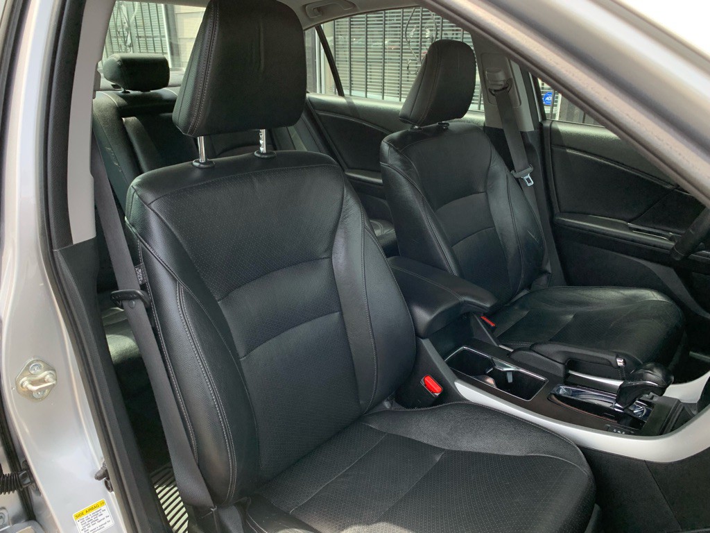 2015 Honda Accord Image 27