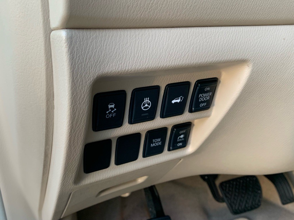 2013 Nissan Pathfinder Image 13