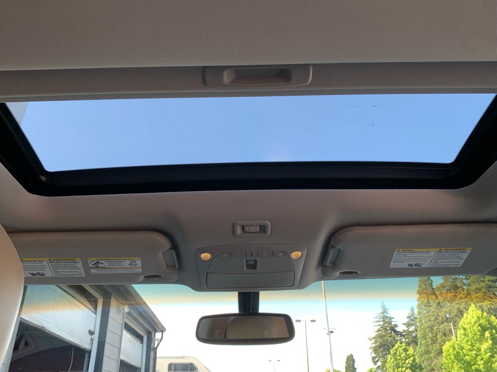 2013 Nissan Pathfinder Image 23