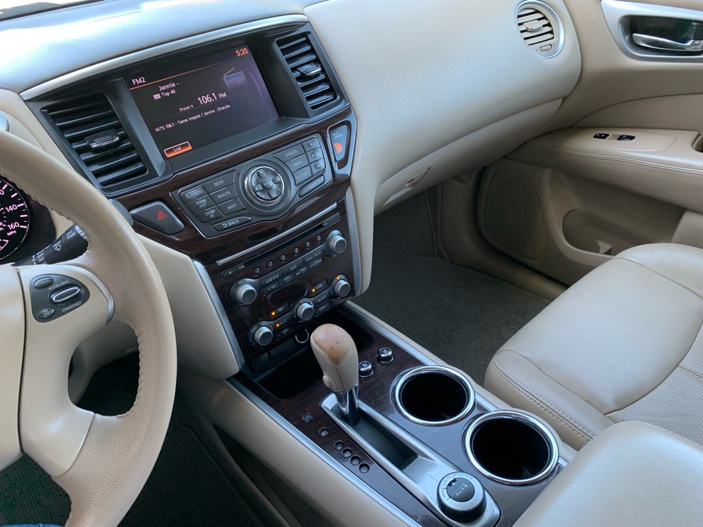 2013 Nissan Pathfinder Image 27