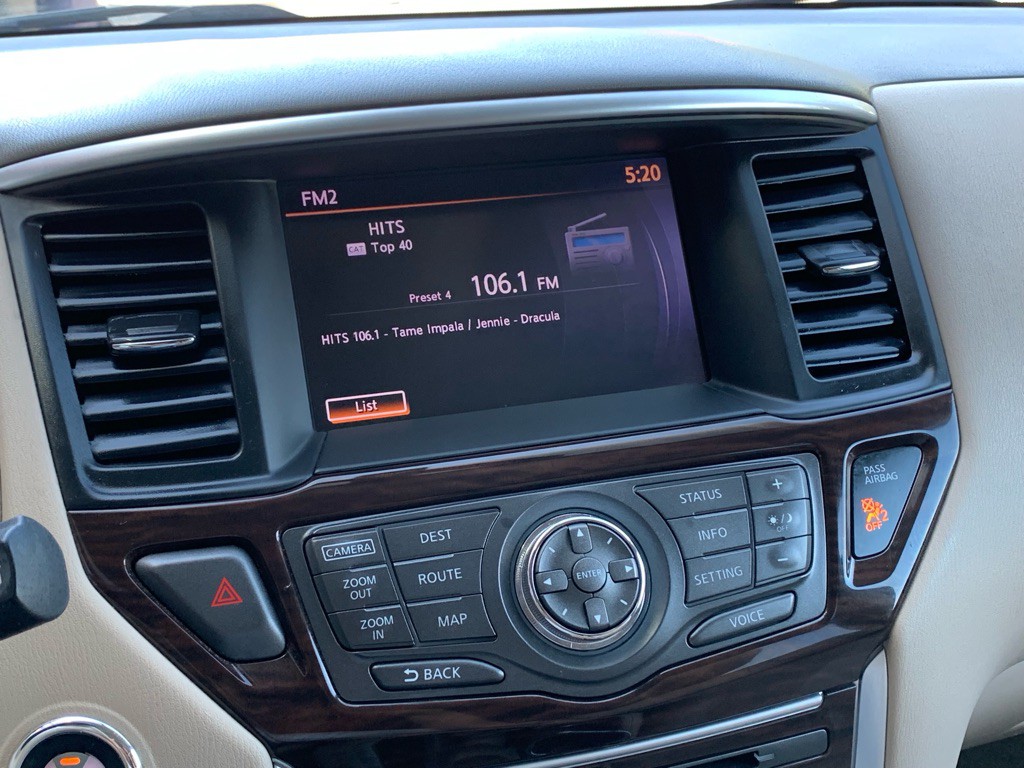 2013 Nissan Pathfinder Image 28