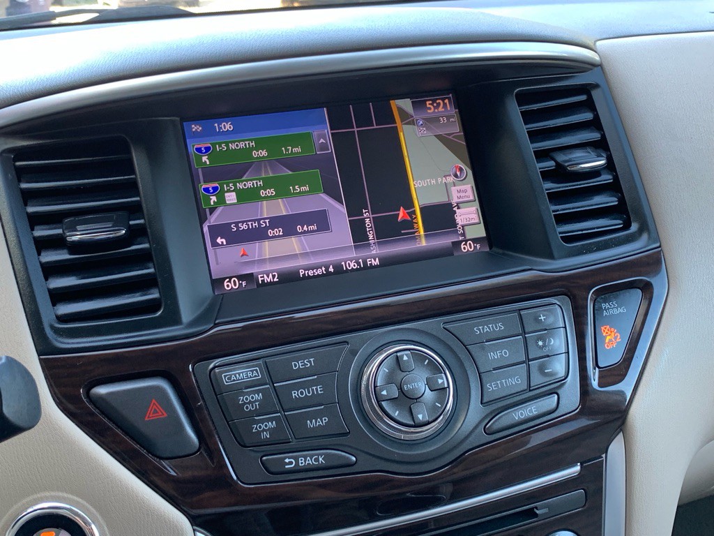 2013 Nissan Pathfinder Image 30