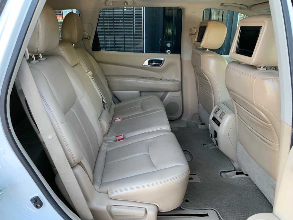 2013 Nissan Pathfinder Image 35