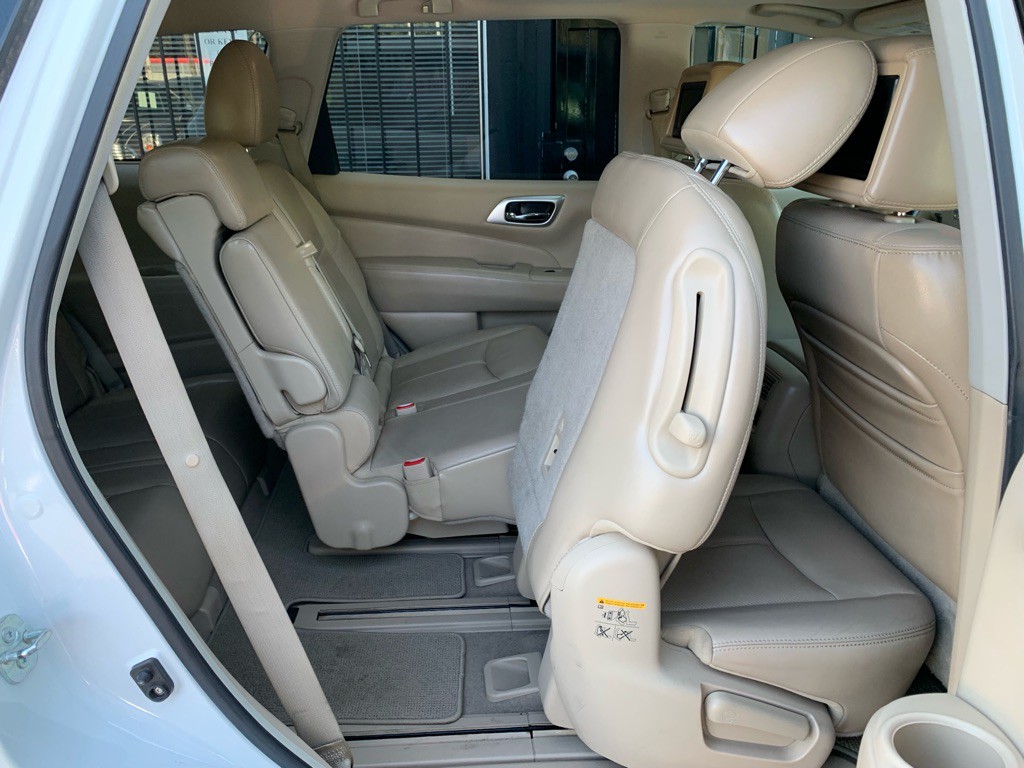 2013 Nissan Pathfinder Image 36