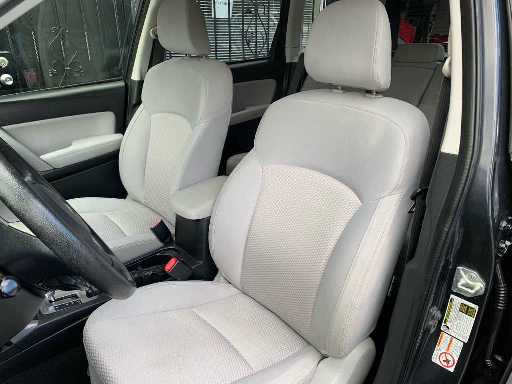 2014 Subaru Forester Image 13