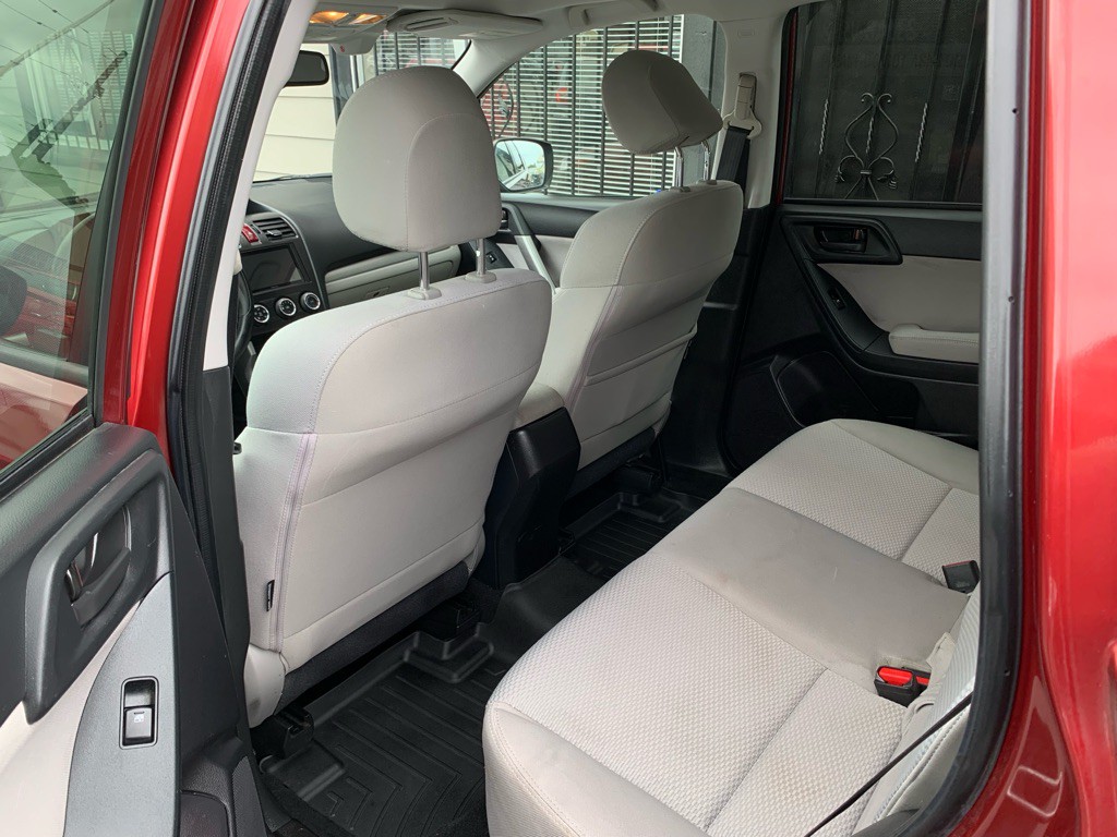 2015 Subaru Forester Image 14