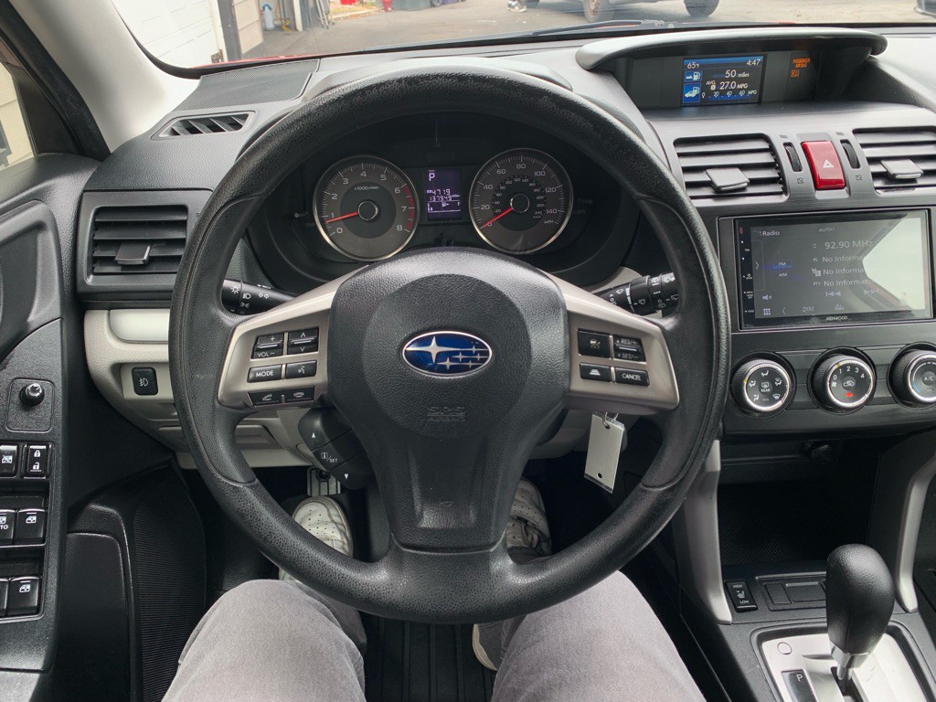 2015 Subaru Forester Image 16