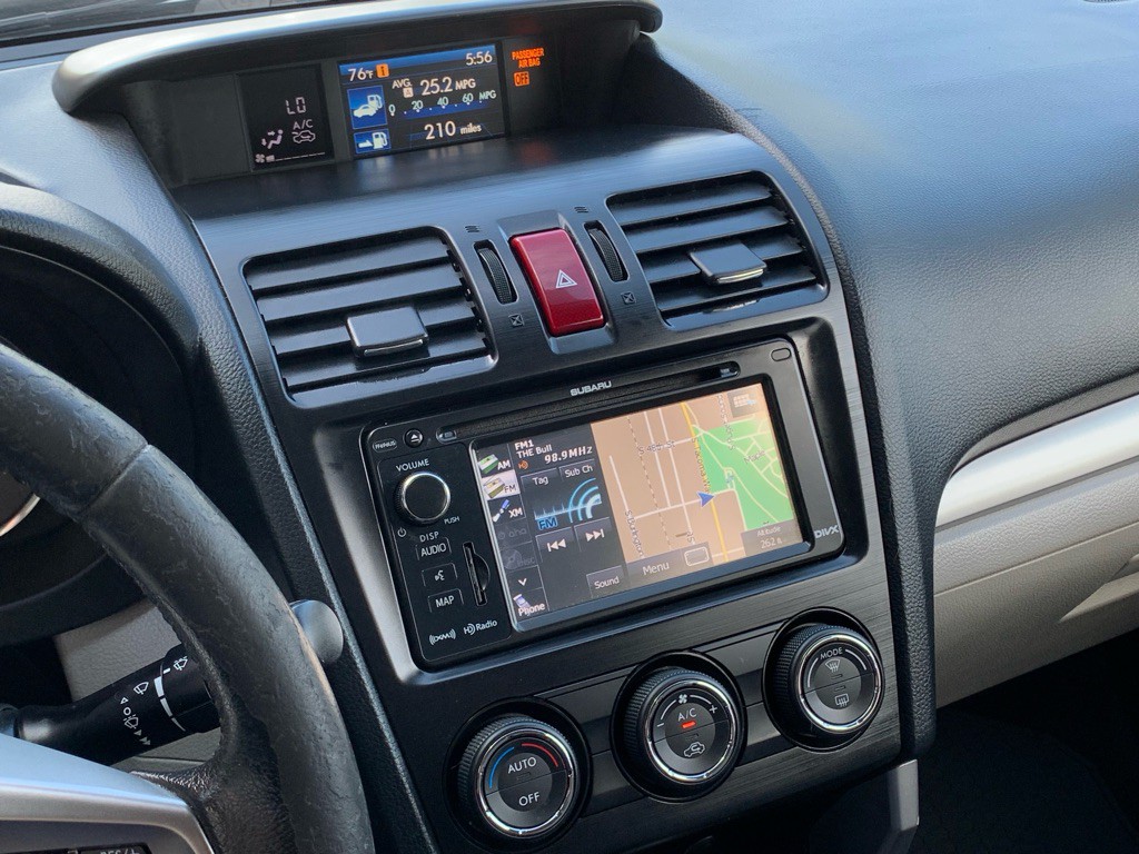 2015 Subaru Forester Image 18