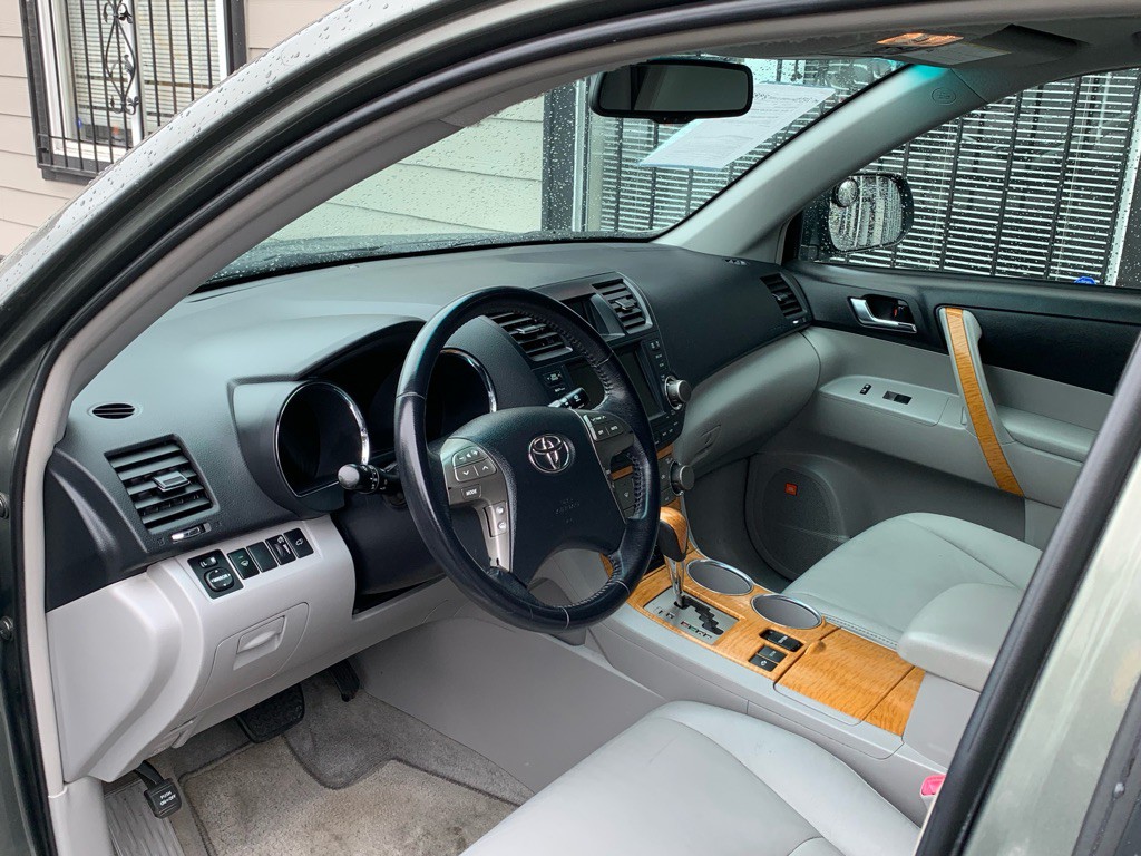 2008 Toyota Highlander Image 12