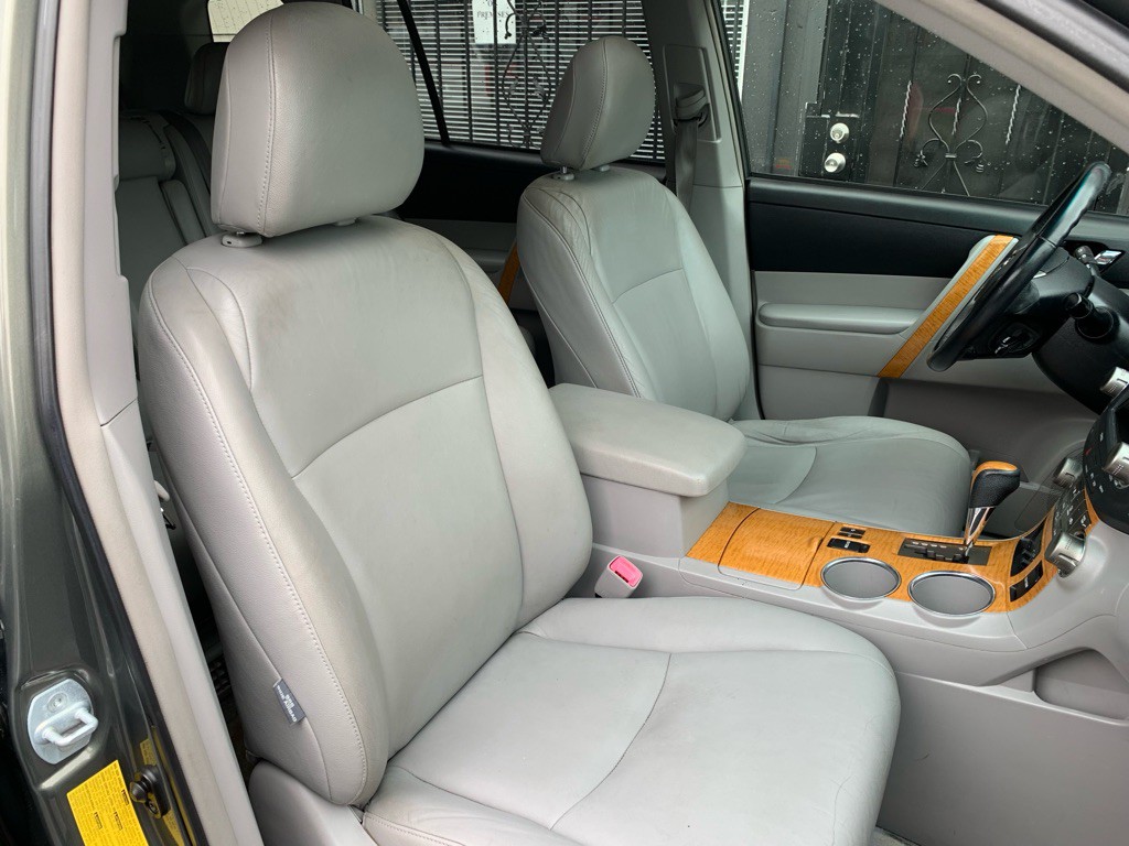 2008 Toyota Highlander Image 30