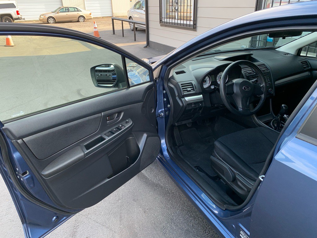 2012 Subaru Impreza Image 10