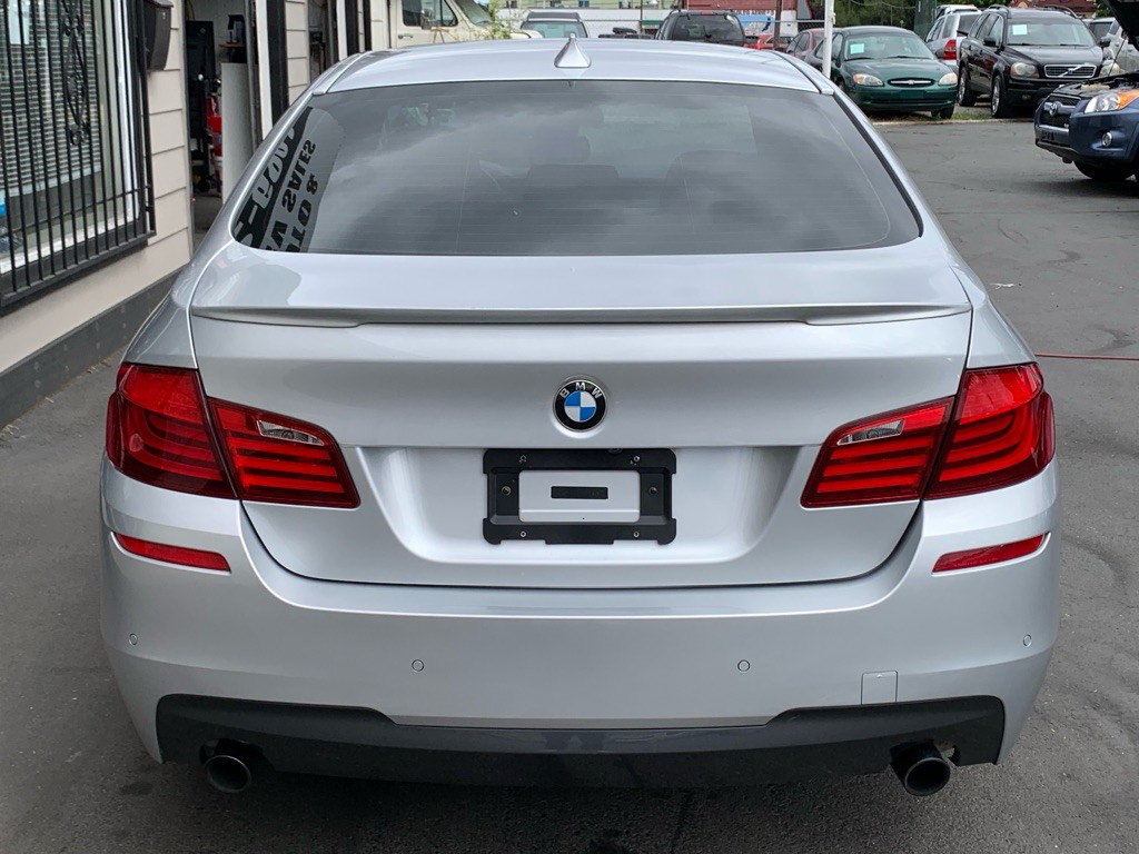 2013 BMW 5 Series Image 5