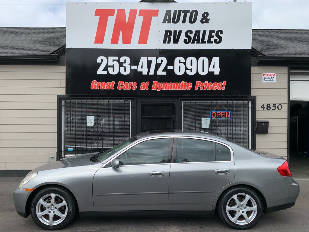 2004 INFINITI G35 Image 3