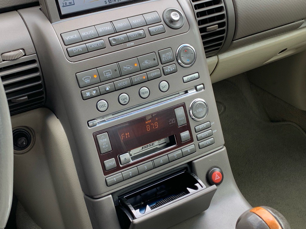 2004 INFINITI G35 Image 22