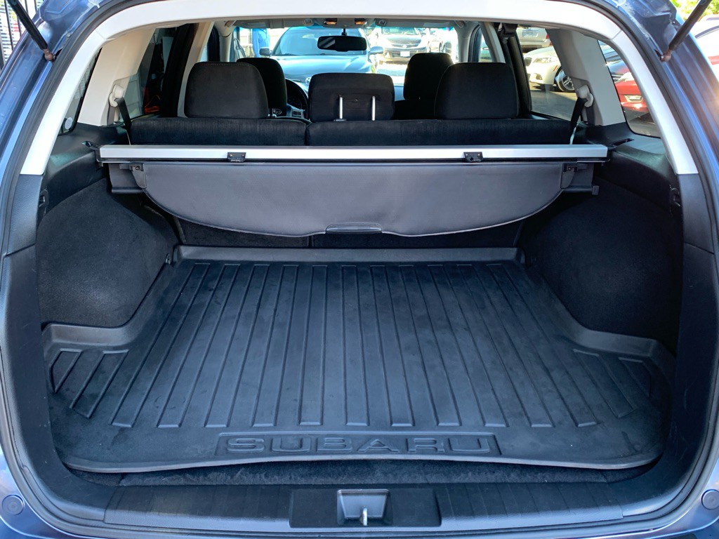 2014 Subaru Outback Image 6