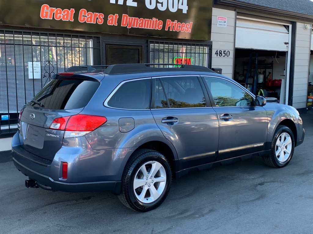2014 Subaru Outback Image 7