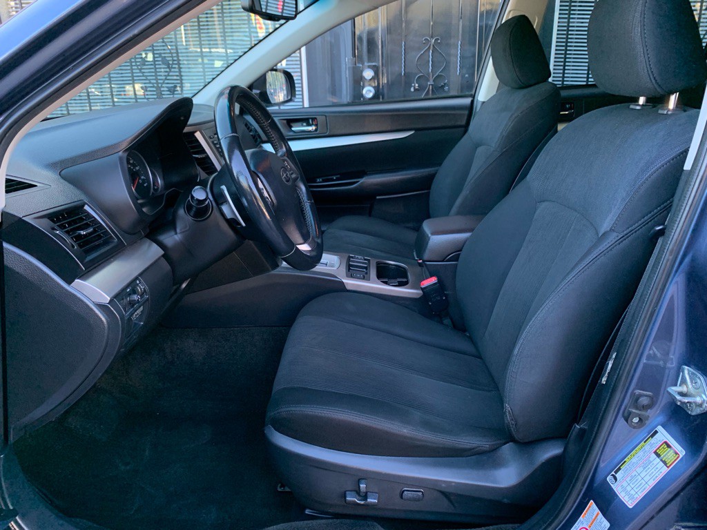 2014 Subaru Outback Image 12