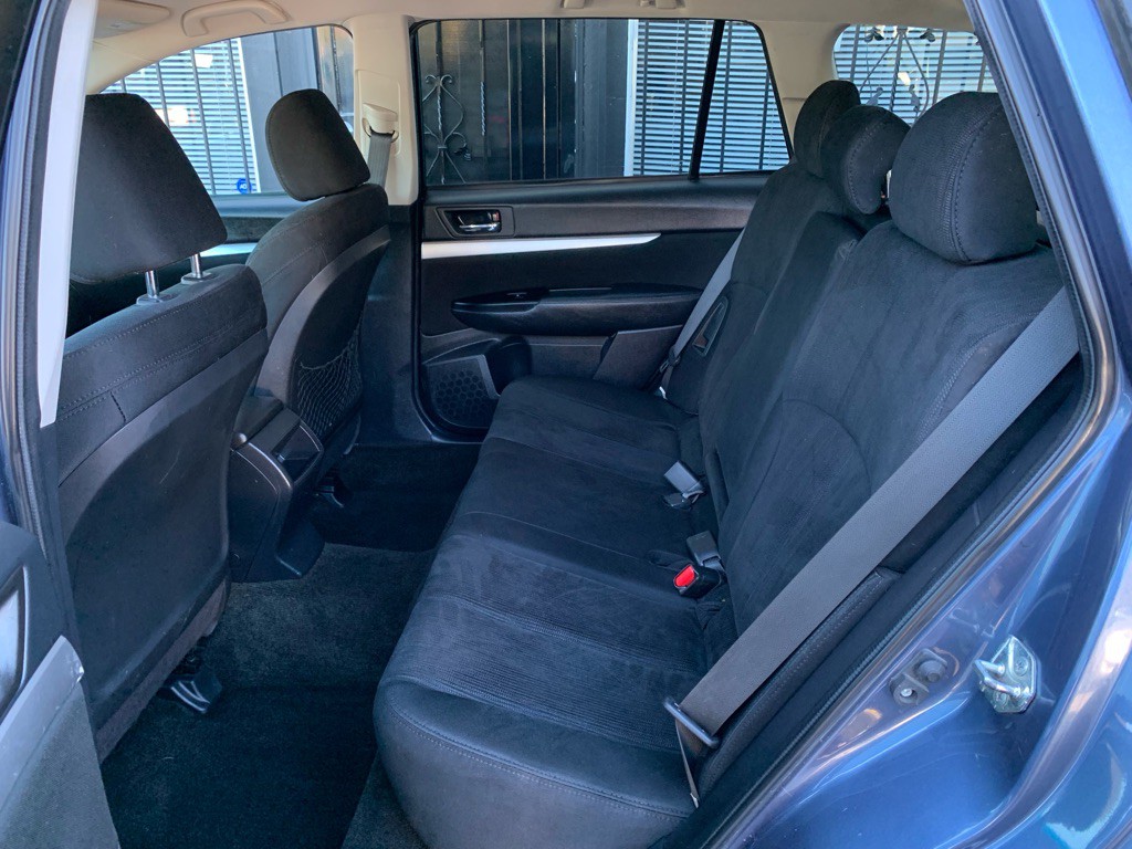 2014 Subaru Outback Image 15