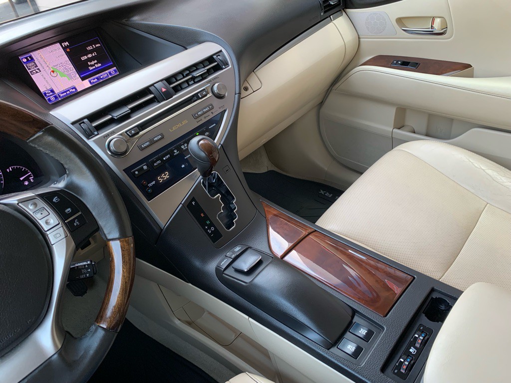 2013 Lexus RX Image 18