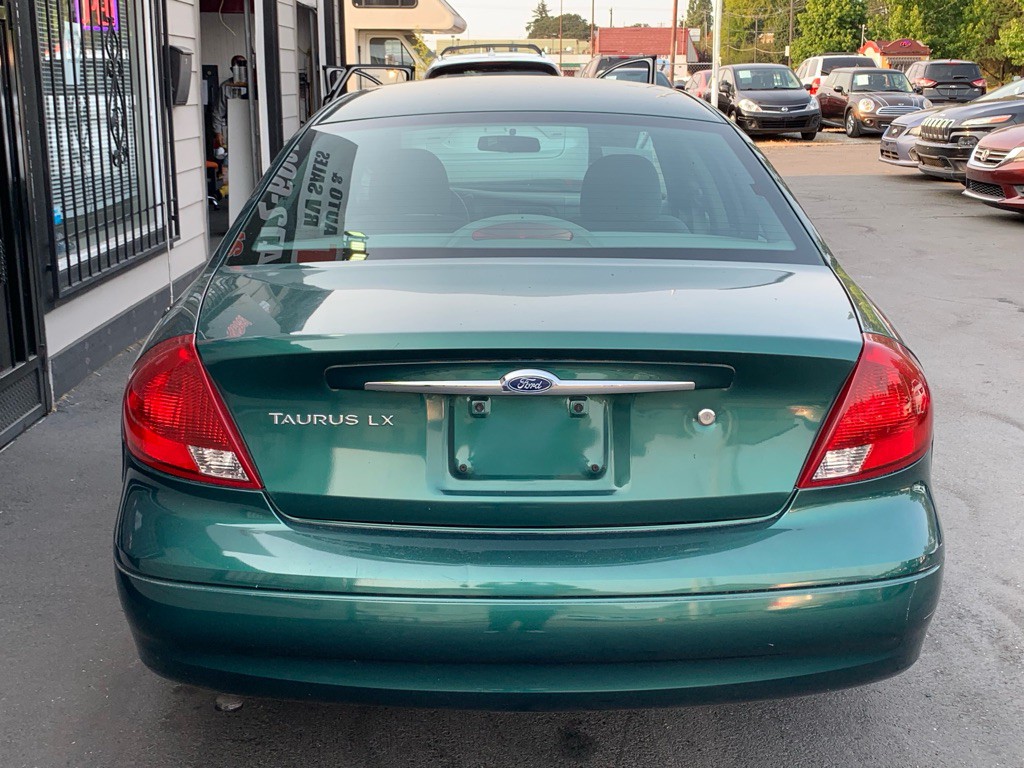 2000 Ford Taurus Image 5