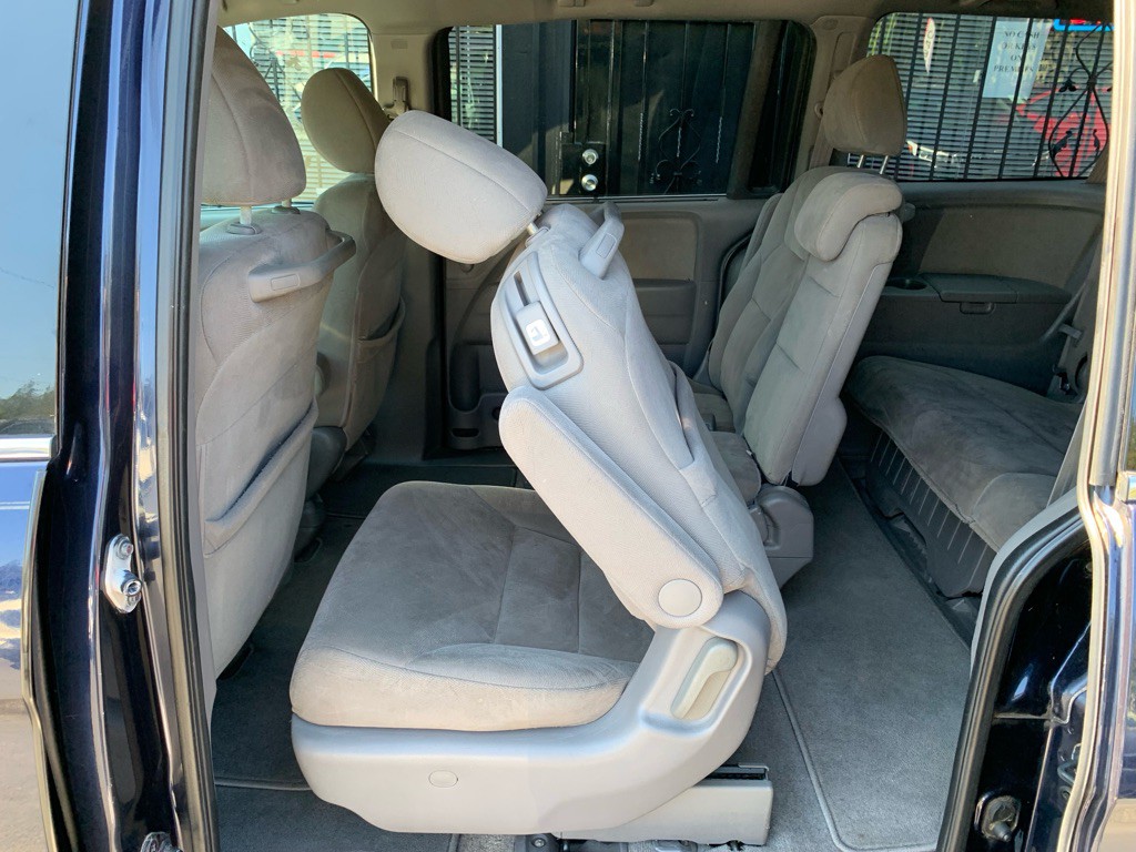 2008 Honda Odyssey Image 17
