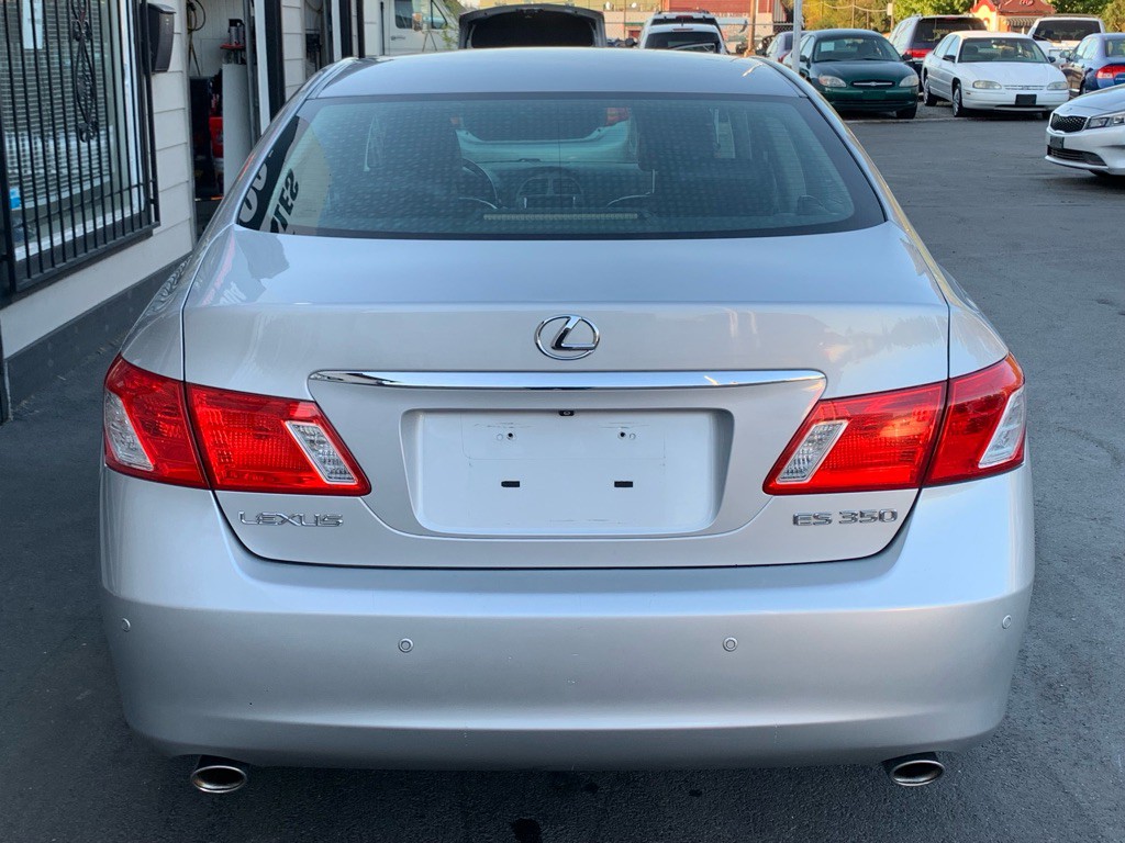 2009 Lexus ES Image 5