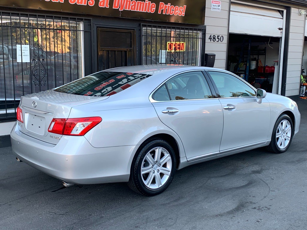 2009 Lexus ES Image 7