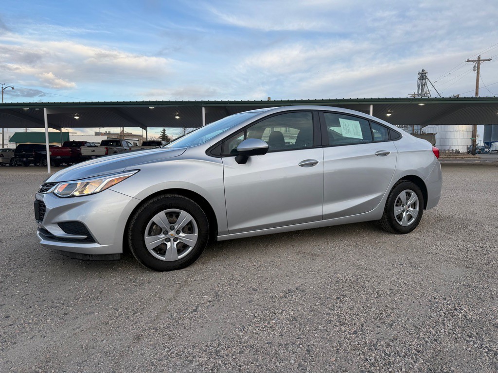 2016 Chevrolet Cruze Image 1