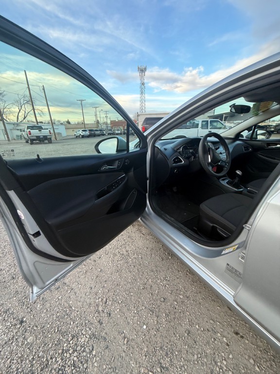 2016 Chevrolet Cruze Image 7