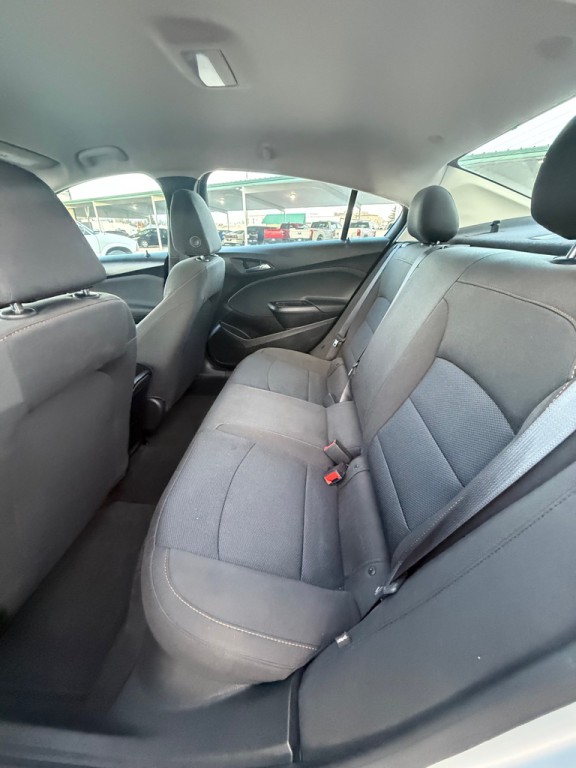 2016 Chevrolet Cruze Image 11