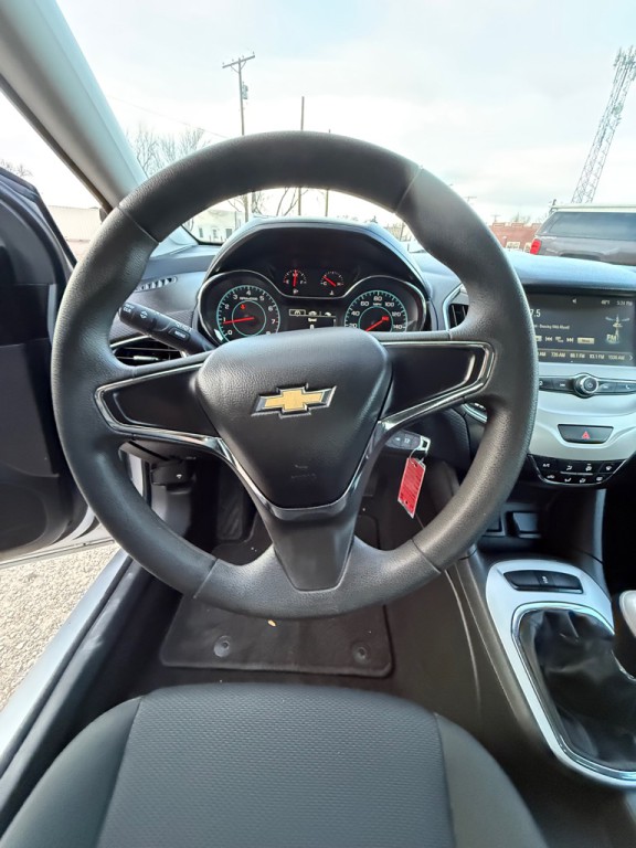 2016 Chevrolet Cruze Image 18