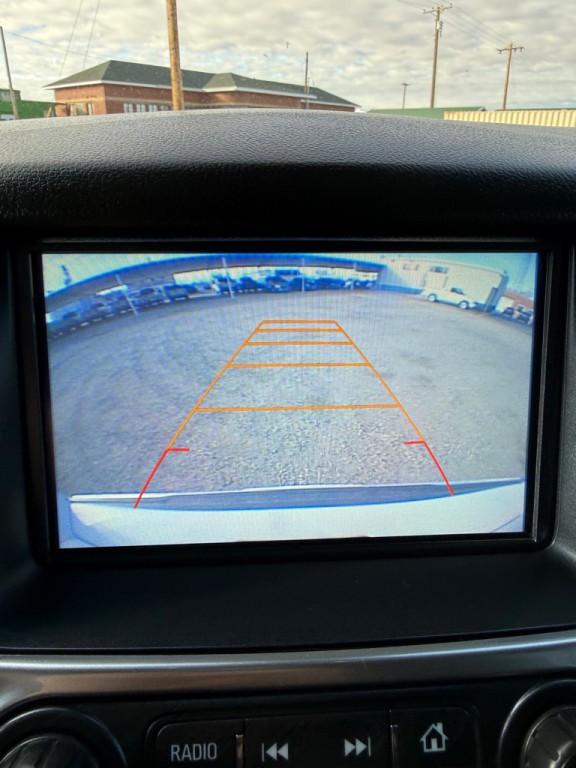 2016 Chevrolet Suburban Image 25