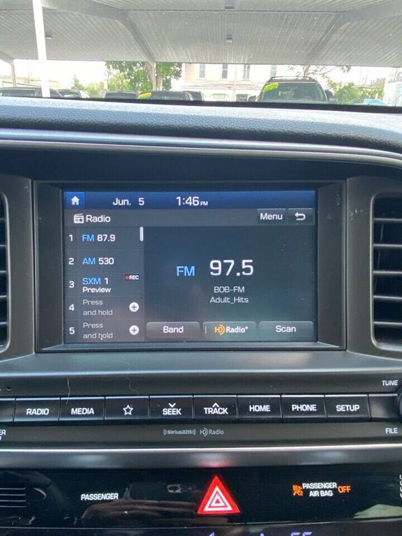 2020 Hyundai Elantra Image 23