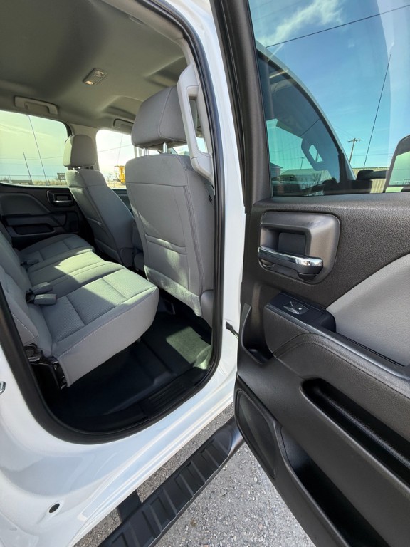 2018 Chevrolet Silverado 1500 Image 16