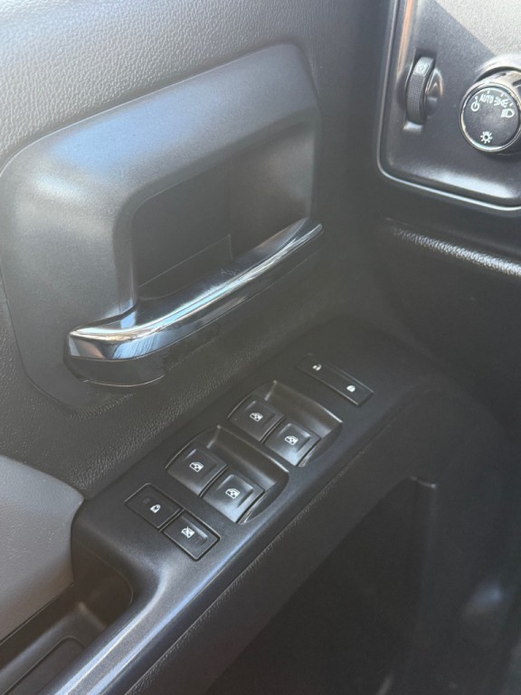 2018 Chevrolet Silverado 1500 Image 24